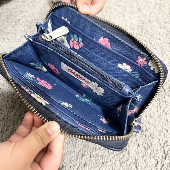 Cath Kidston Wallet - Picture 4 of 11